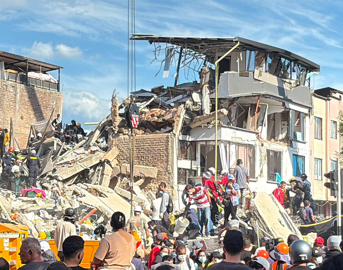 Support the Victims of the Colombia Earthquake (donation)